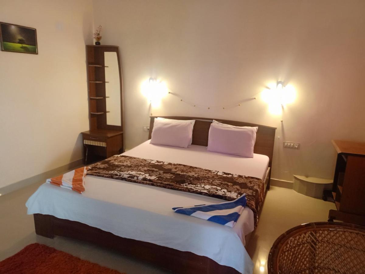 Marina Guest House โกวาลัม ภายนอก รูปภาพ