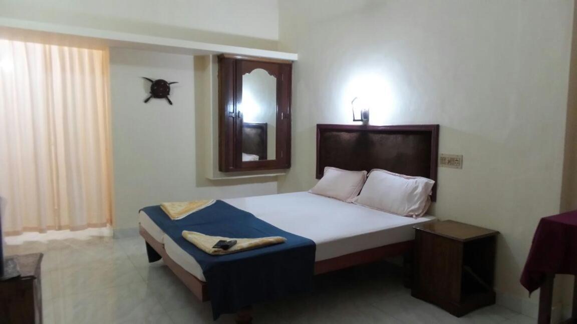 Marina Guest House โกวาลัม ภายนอก รูปภาพ