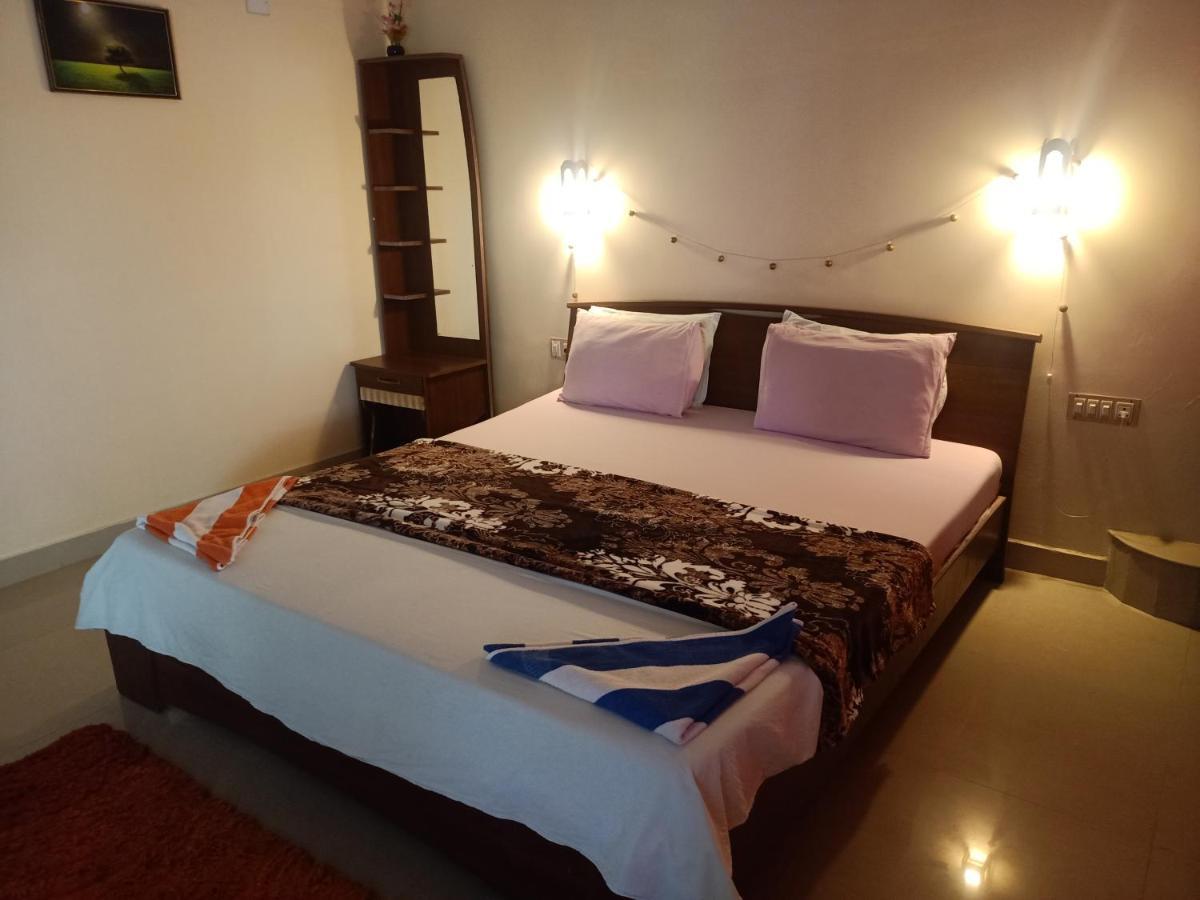 Marina Guest House โกวาลัม ภายนอก รูปภาพ
