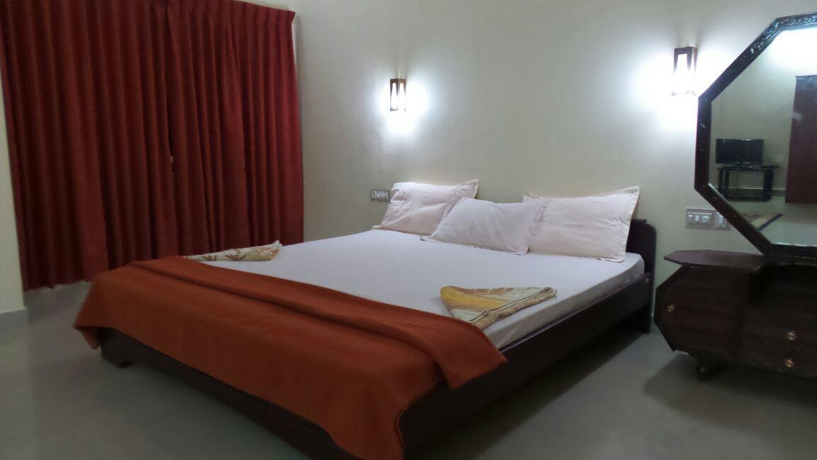 Marina Guest House โกวาลัม ภายนอก รูปภาพ